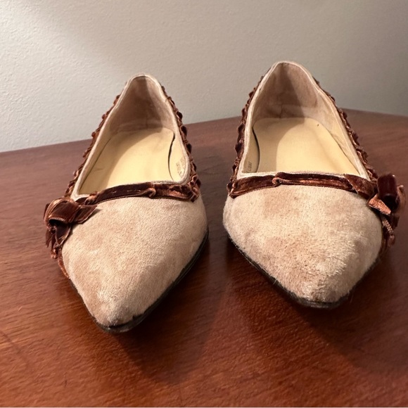 J. Crew Suede Ballet Flats with Velvet Bow Trim Size 7.5 - Picture 5 of 6